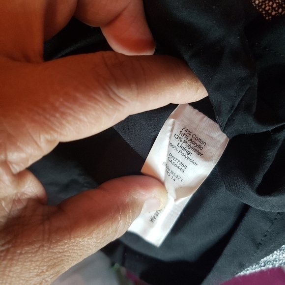 Greys Anatomy scrub shirt XL - Picture 4 of 5